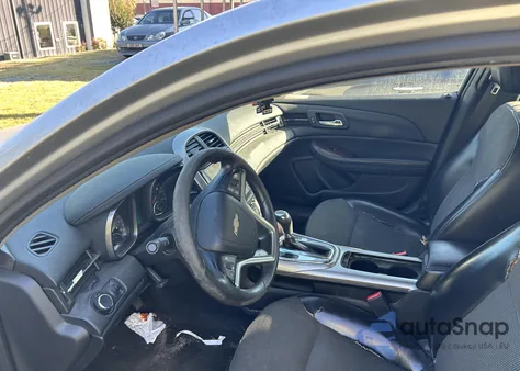 2013 Chevrolet Malibu z USA, uszkodzony, nr VIN 1G11C5SA2DU140752